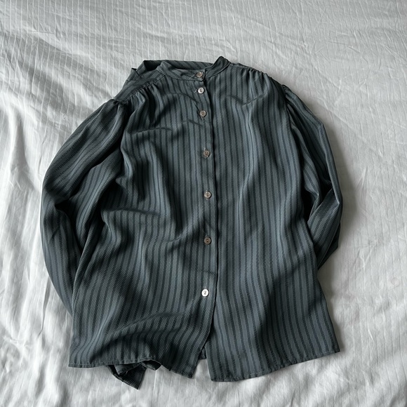 Vintage Cool-Grey striped blouse - Picture 3 of 4